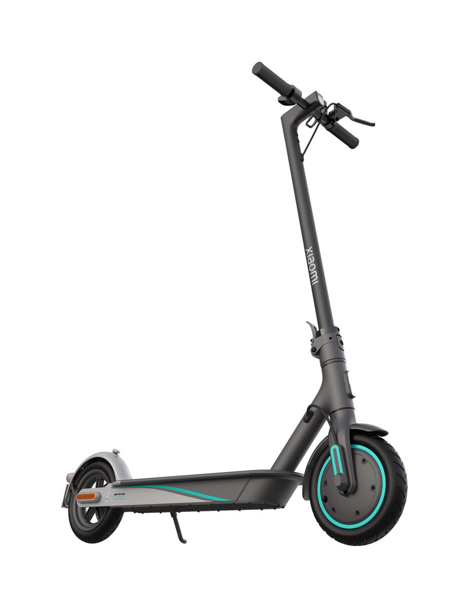 Image of Mi eScooter Pro 2 Mercedes AMG Petronas F1 Edition schwarz bei nettoshop.ch