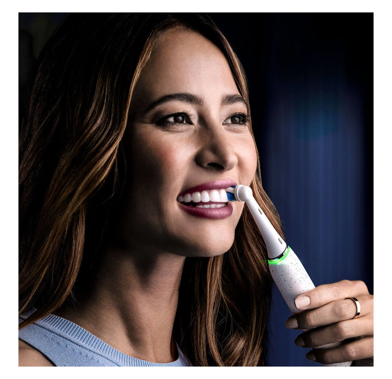 Oral-B iO 10 spazzolino da denti bianco compra