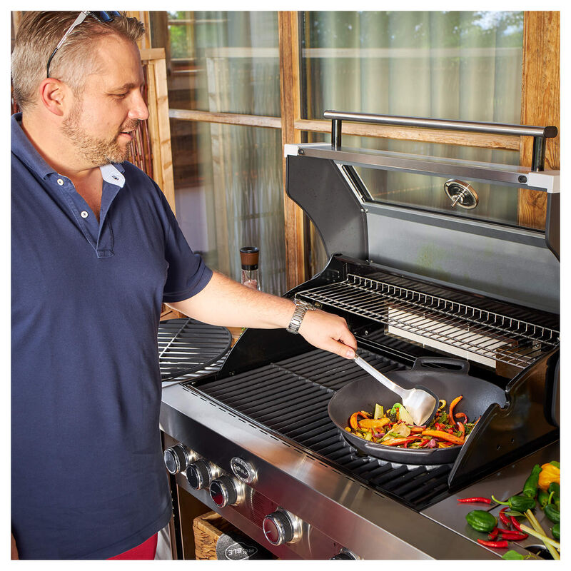 RÖSLE VARIO Wok, Hochwertiger Wok aus emailliertem Gusseisen zum scharfen Anbraten, asiatische Küche, für Herd und Grill geeignet, Schwarz RÖSLE VARIO Wok, Hochwertiger Wok aus emailliertem Gusseisen zum scharfen Anbraten, asiatische Küche, für Herd und Grill geeignet, Schwarz